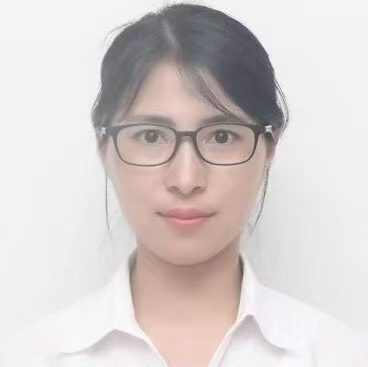 women's head picture with glasses